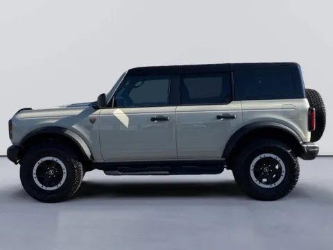 Photos of 2026 Ford Bronco Badlands for sale in Morristown, TN at Farris Ford - Morristown