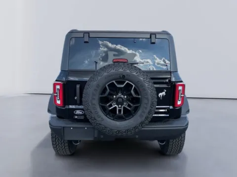More photos of 2026 Ford Bronco Badlands at Farris Ford - Morristown, TN