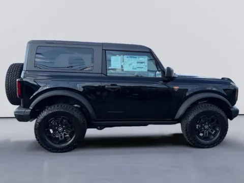 More photos of 2026 Ford Bronco Badlands at Farris Ford - Morristown, TN