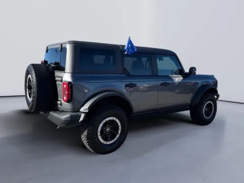 More photos of 2022 Ford Bronco Badlands at Farris Ford - Morristown, TN