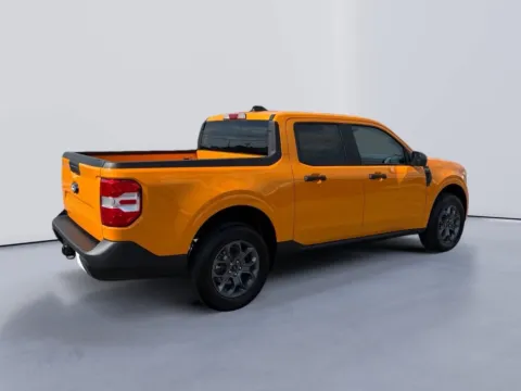 More photos of 2026 Ford Maverick XLT at Farris Ford - Morristown, TN