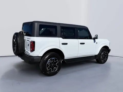More photos of 2026 Ford Bronco Outer Banks at Farris Ford - Morristown, TN