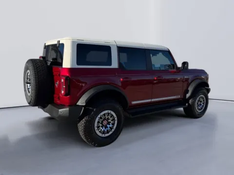 More photos of 2026 Ford Bronco Outer Banks at Farris Ford - Morristown, TN