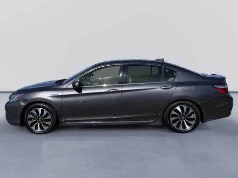 Photos of 2017 Honda Accord Hybrid Touring for sale in Morristown, TN at Farris Ford - Morristown