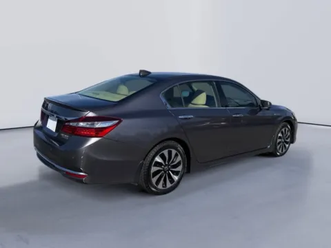 More photos of 2017 Honda Accord Hybrid Touring at Farris Ford - Morristown, TN