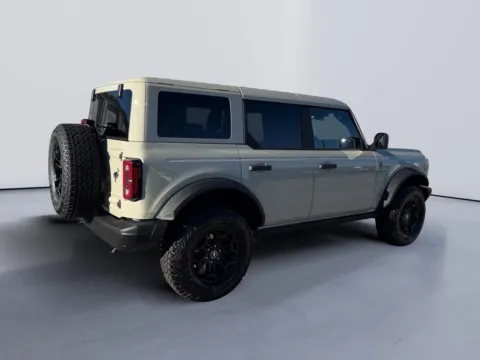 More photos of 2026 Ford Bronco Badlands at Farris Ford - Morristown, TN