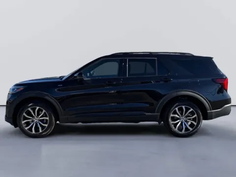 Photos of 2027 Ford Explorer ST-Line for sale in Morristown, TN at Farris Ford - Morristown