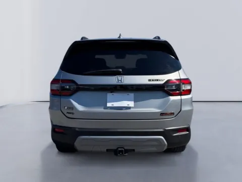 More photos of 2024 Honda Pilot TrailSport at Farris Ford - Morristown, TN