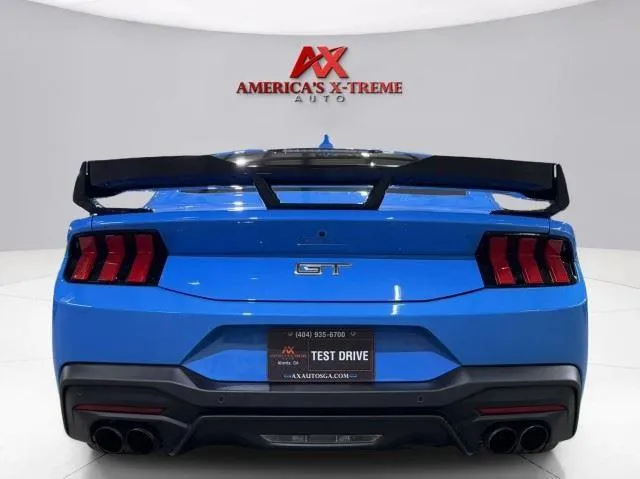 Ford Mustang photo 6