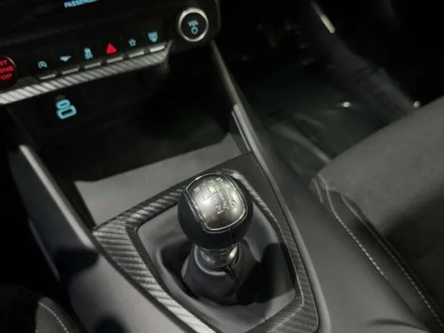 Ford Mustang photo 29