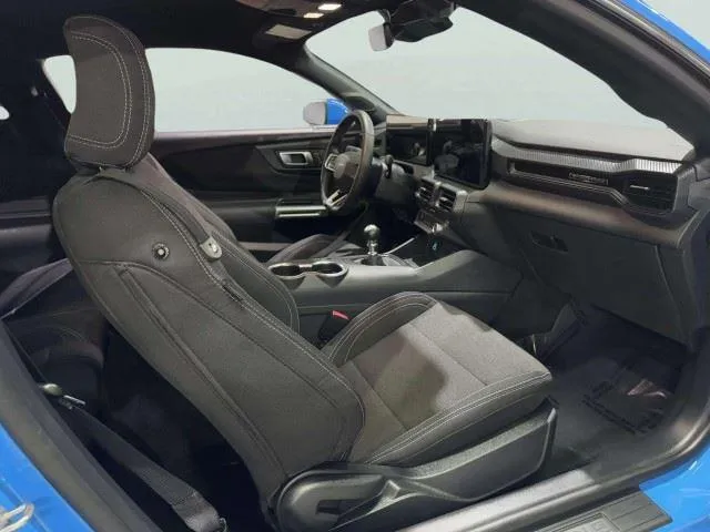 Ford Mustang photo 44