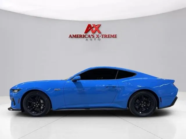 Ford Mustang photo 4