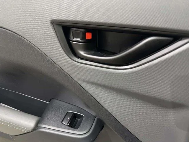 Subaru Crosstrek photo 40
