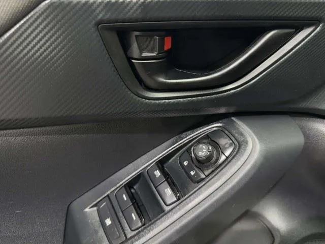 Subaru Crosstrek photo 15