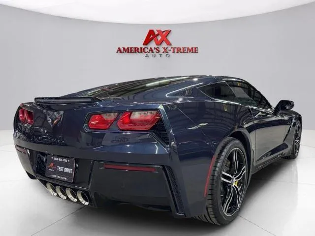 Chevrolet Corvette photo 8