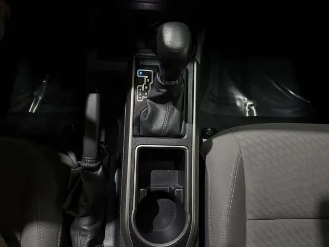 Toyota Tacoma photo 28