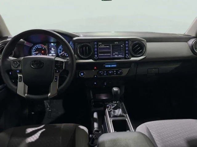 Toyota Tacoma photo 42