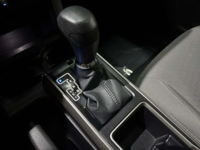 Toyota Tacoma photo 47