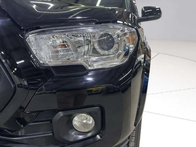 Toyota Tacoma photo 67