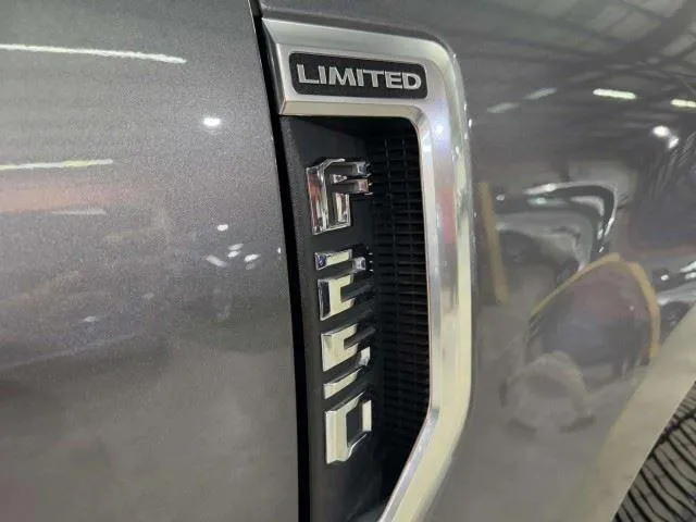 Ford F-250 photo 20