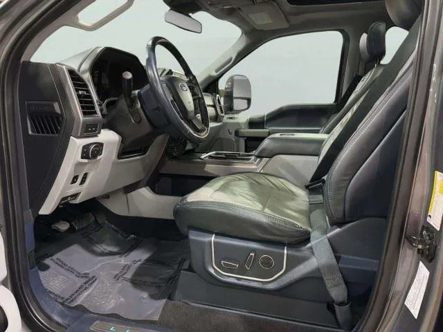 Ford F-250 photo 23