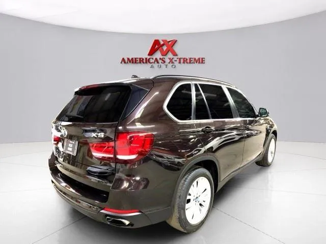 BMW X5 photo 7