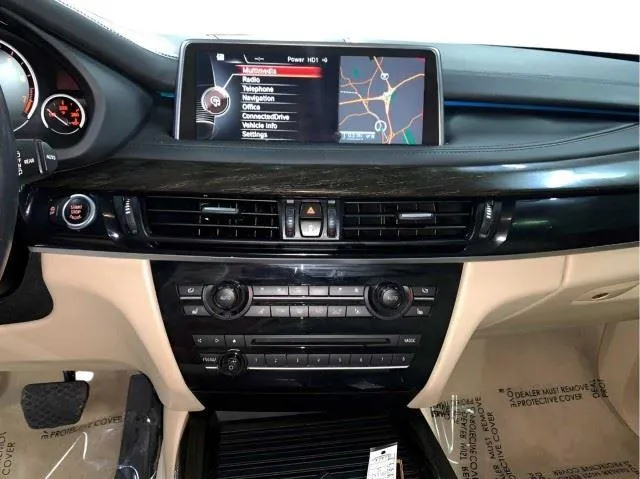 BMW X5 photo 24