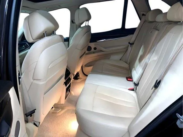 BMW X5 photo 34