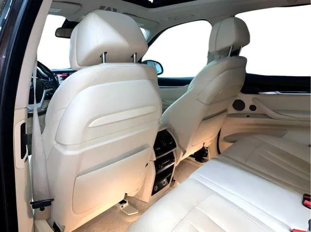 BMW X5 photo 36