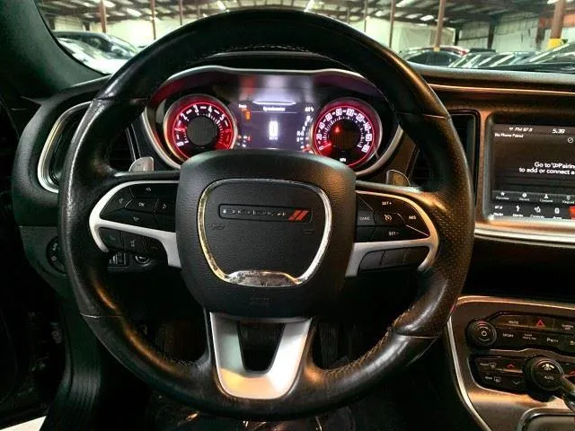 Dodge Challenger photo 20