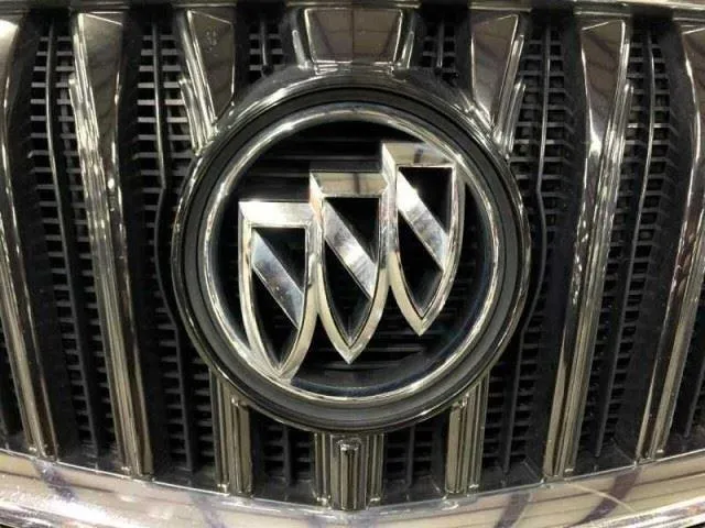 Buick Regal photo 11