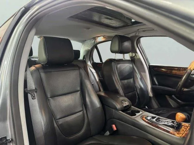 Jaguar XJ photo 44