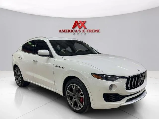 Maserati Levante photo 10