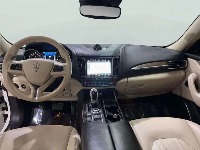 Maserati Levante photo 30