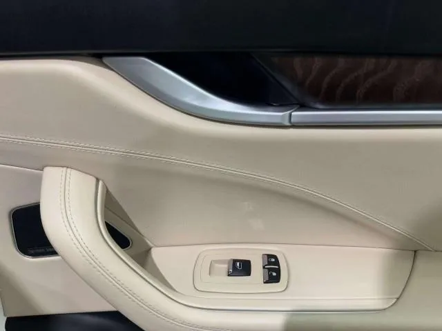 Maserati Levante photo 35