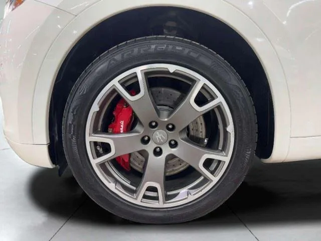 Maserati Levante photo 67