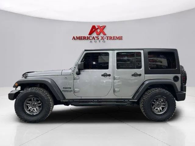 Jeep Wrangler photo 4