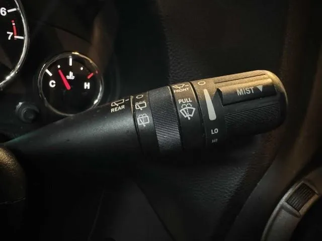 Jeep Wrangler photo 23