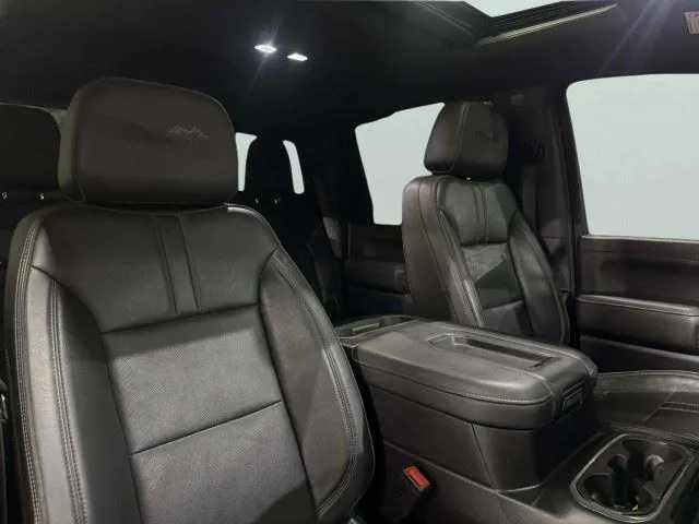 Chevrolet Silverado photo 45