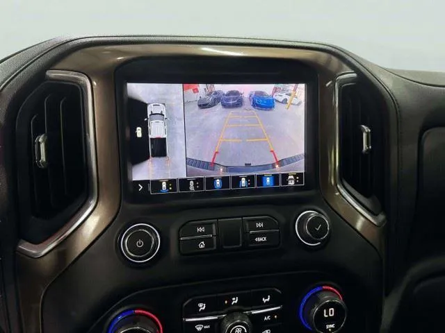 Chevrolet Silverado photo 25