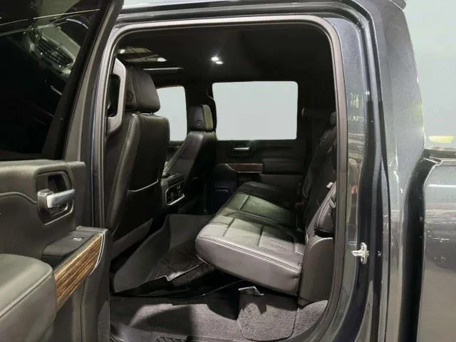 Chevrolet Silverado photo 29