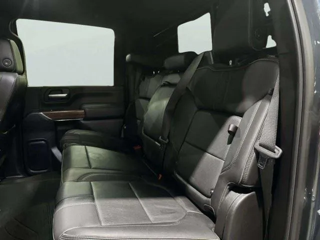 Chevrolet Silverado photo 30
