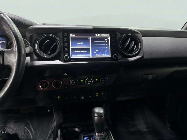 Toyota Tacoma photo 20