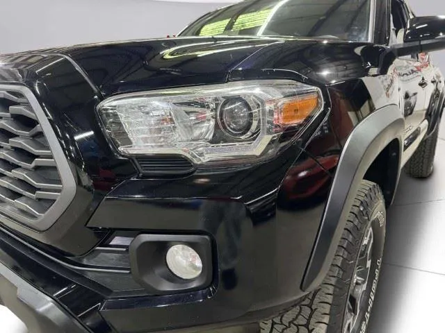 Toyota Tacoma photo 8