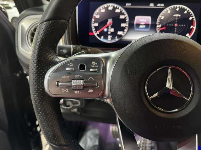 Mercedes-Benz G-Class photo 30