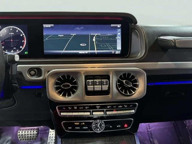 Mercedes-Benz G-Class photo 34