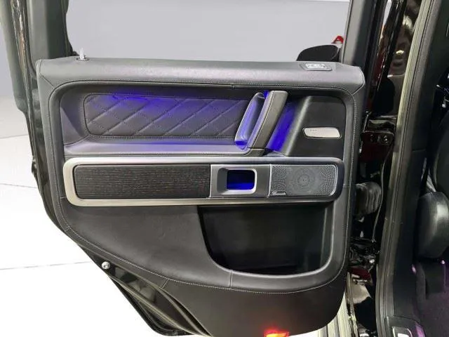Mercedes-Benz G-Class photo 44