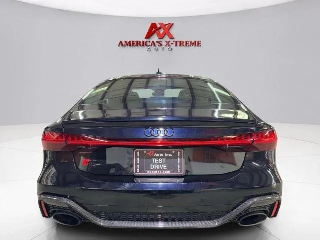 Audi RS 7 photo 11