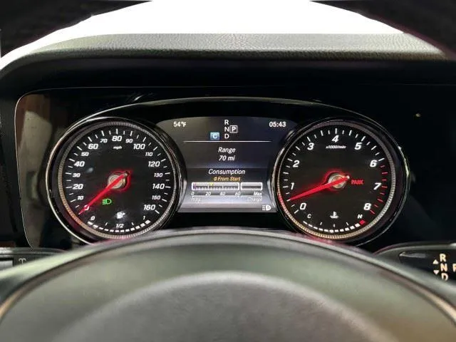 Mercedes-Benz E-Class photo 41
