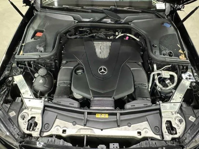 Mercedes-Benz E-Class photo 74